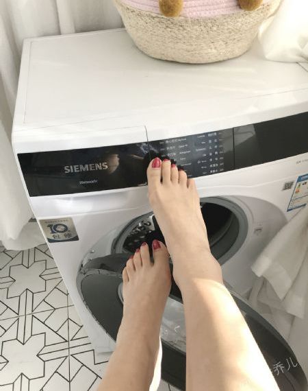 成人无码视频合集种子_DVD日韩免费观看