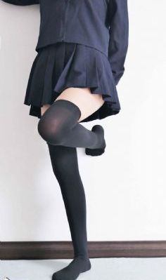 亚洲成人三级_迅雷手机免费观看