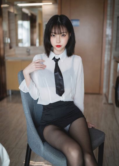 国产粉底液遮瑕不脱妆_1080P在线观看视频