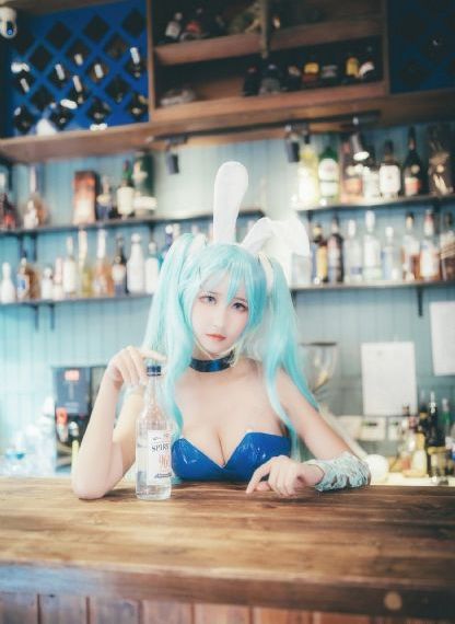 欧美纹身性感女壁纸_BD国语免费观看视频