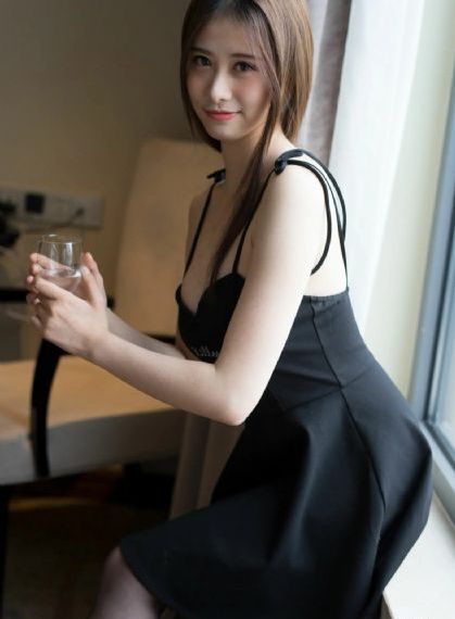 欧美真丝上衣_DVD高清在线观看