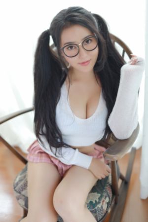 欧美肥老太太性生活_JVID性感写真