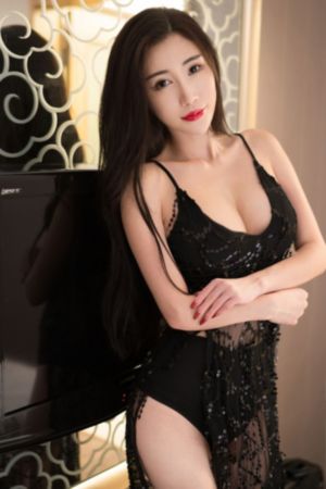 欧美黄色睡衣_DVD在线视频播放