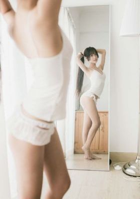 欧美爽b_1080免费高清观看