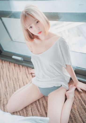 亚洲在线一人香矫_720日韩电影在线