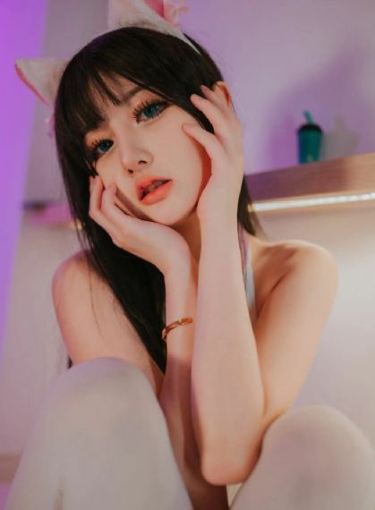 久草一区二区三区四区_1080P电影完整版在线观看