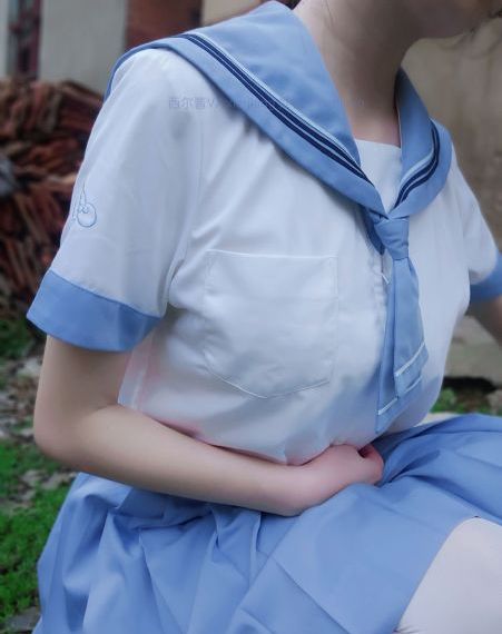 欧美a字裤外套_HD动漫免费观看
