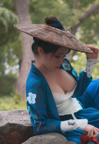 一边吃奶一边扎下面会怎么样_蓝光在线视频播放
