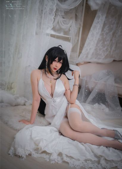 欧美美足美高跟实拍特写_剧情片免费电视剧