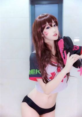 国产植物大战僵尸无敌版_720免费观看最新
